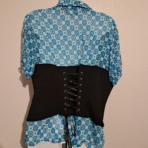 Dressbarn blouse with attached corset. Size Large - Picture 8 of 12